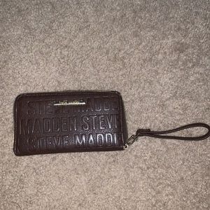 Steve Madden wristlet wallet